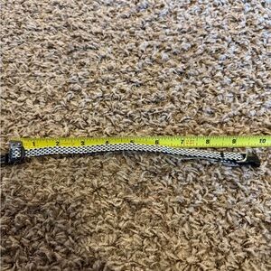 Vibrant Life braided collar 9” diameter